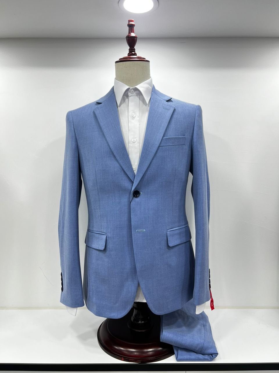 Costume 2 pièces bleu ciel